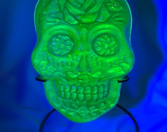 Uranium Glass Skull ( XL Yellow)