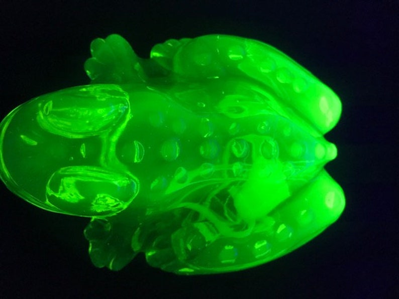 Uranium Glass Frog Paperweight Etsy