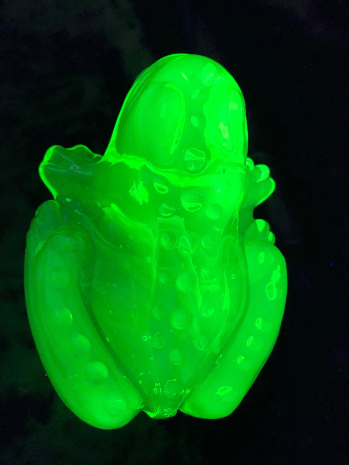 Uranium Cast Glass Frog 1 Etsy