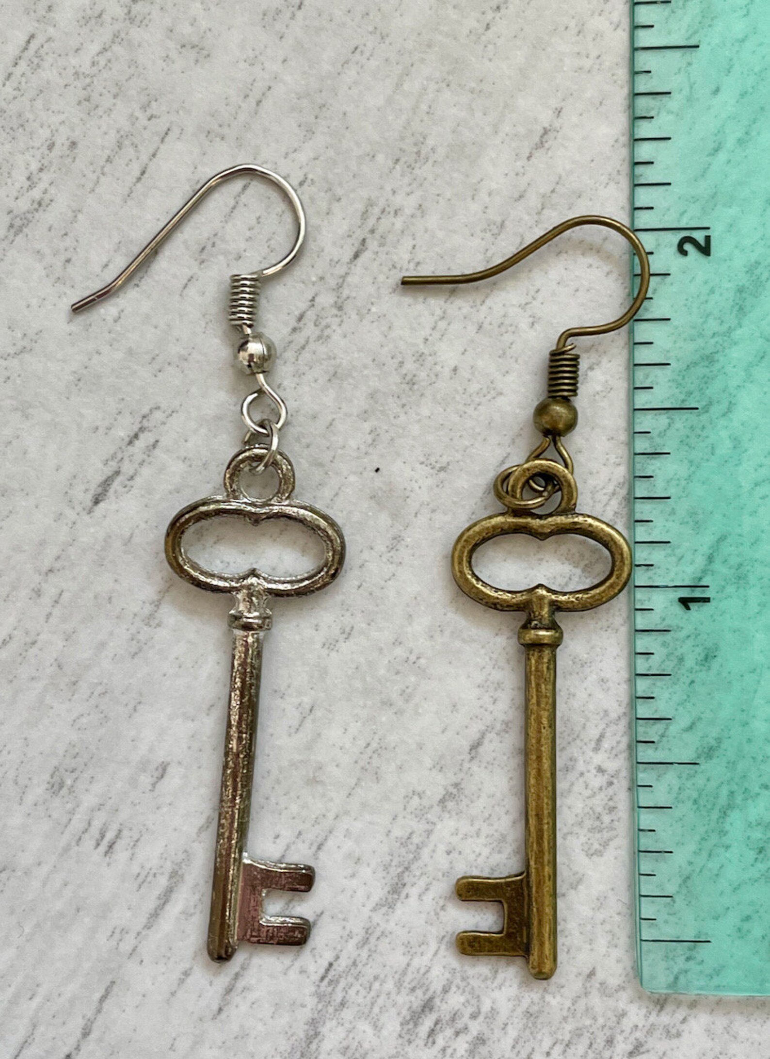 Skeleton Key Dangle Drop Earrings Mismatched Key Earrings Etsy