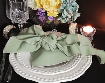 Sage With Silver Trim, Light Green Dinner Napkins, Garden Party Decor, Nature-Inspired Table Linen