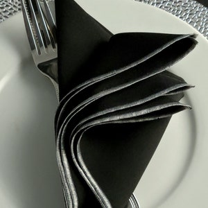 Black and Silver Napkins, Satin Stitch Modern Minimalist Luxe, Roaring 20's Look bild 3