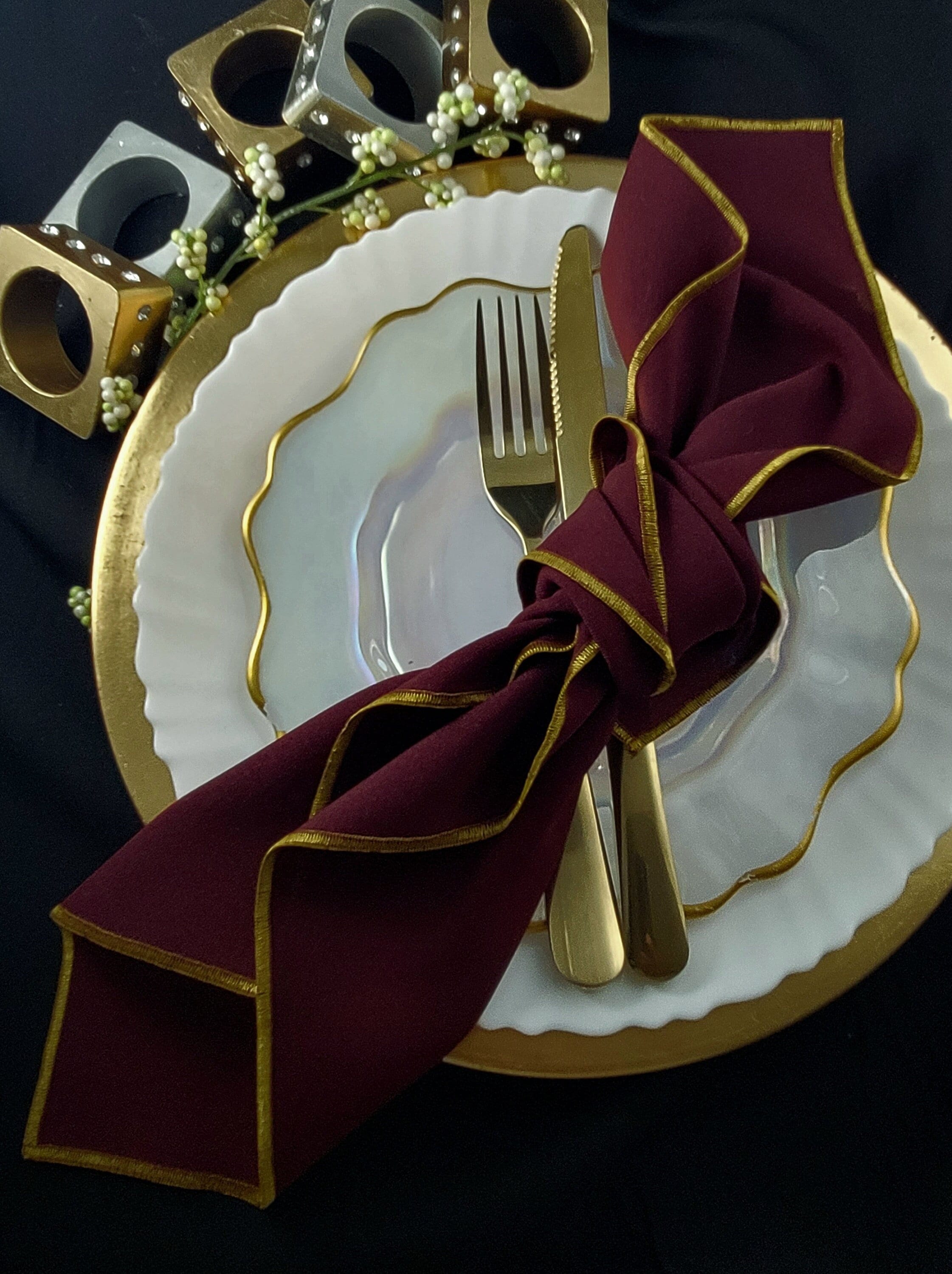 Burgundy and Gold Napkins, Polyester, Cocktail and Dinner Napkins, Maroon,  Wine Napkins - Etsy Israel, image size:2242x3000