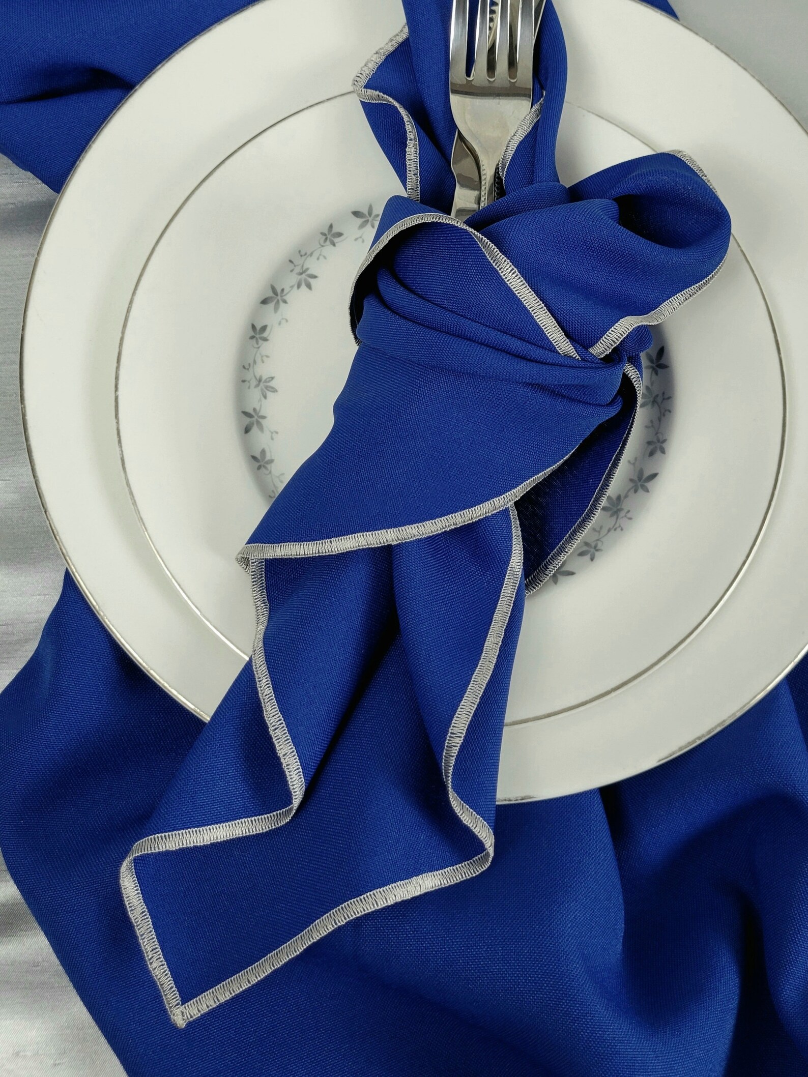 Royal Blue and Gold Napkin Royal Blue Dinner Napkin Etsy