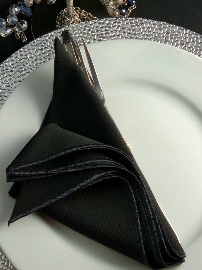 Black and Silver Napkins, Satin Stitch Modern Minimalist Luxe, Roaring 20's Look bild 5
