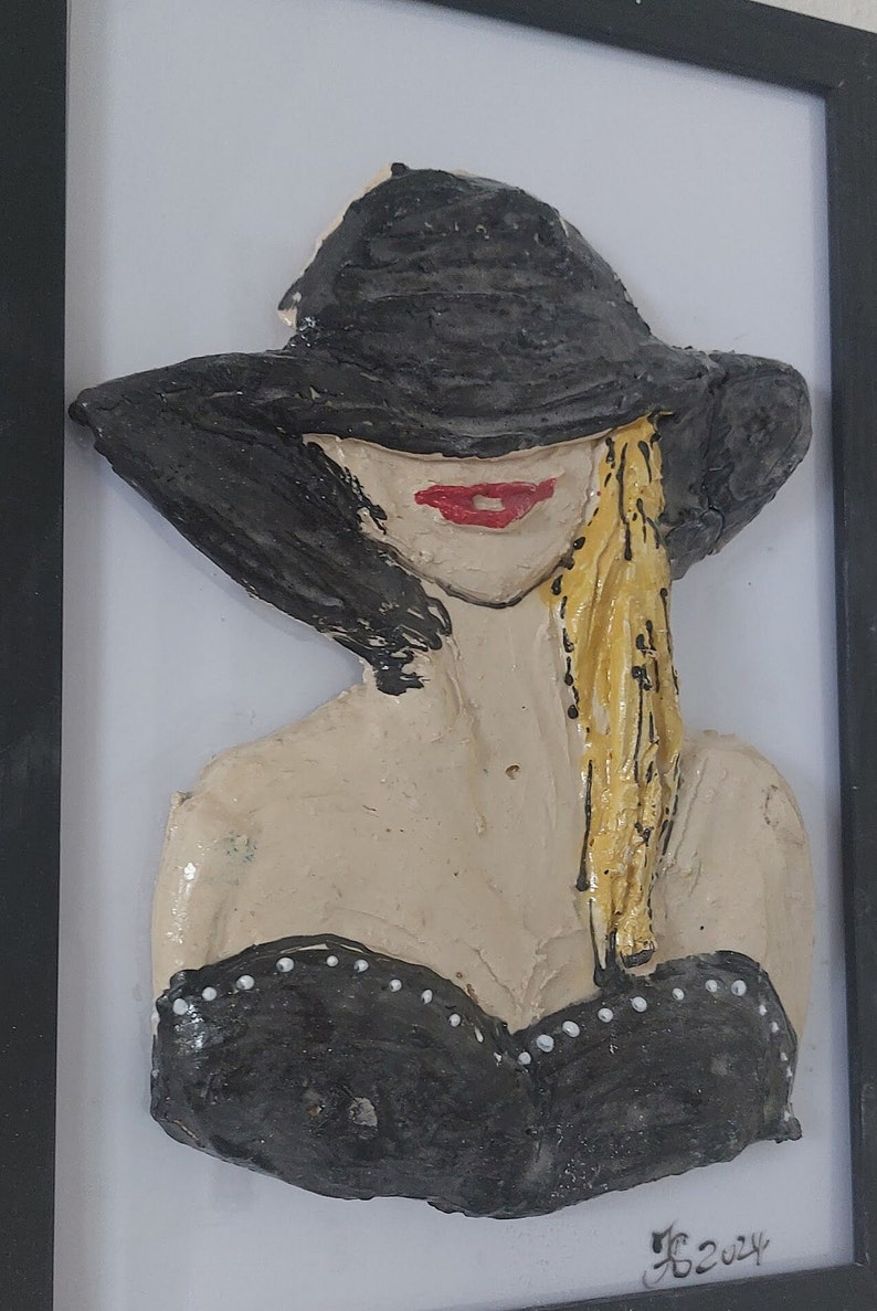 Bild Kunstbild Keramik mit Rahmen Frau mit schwarzem Hut UNIKAT Bild 5