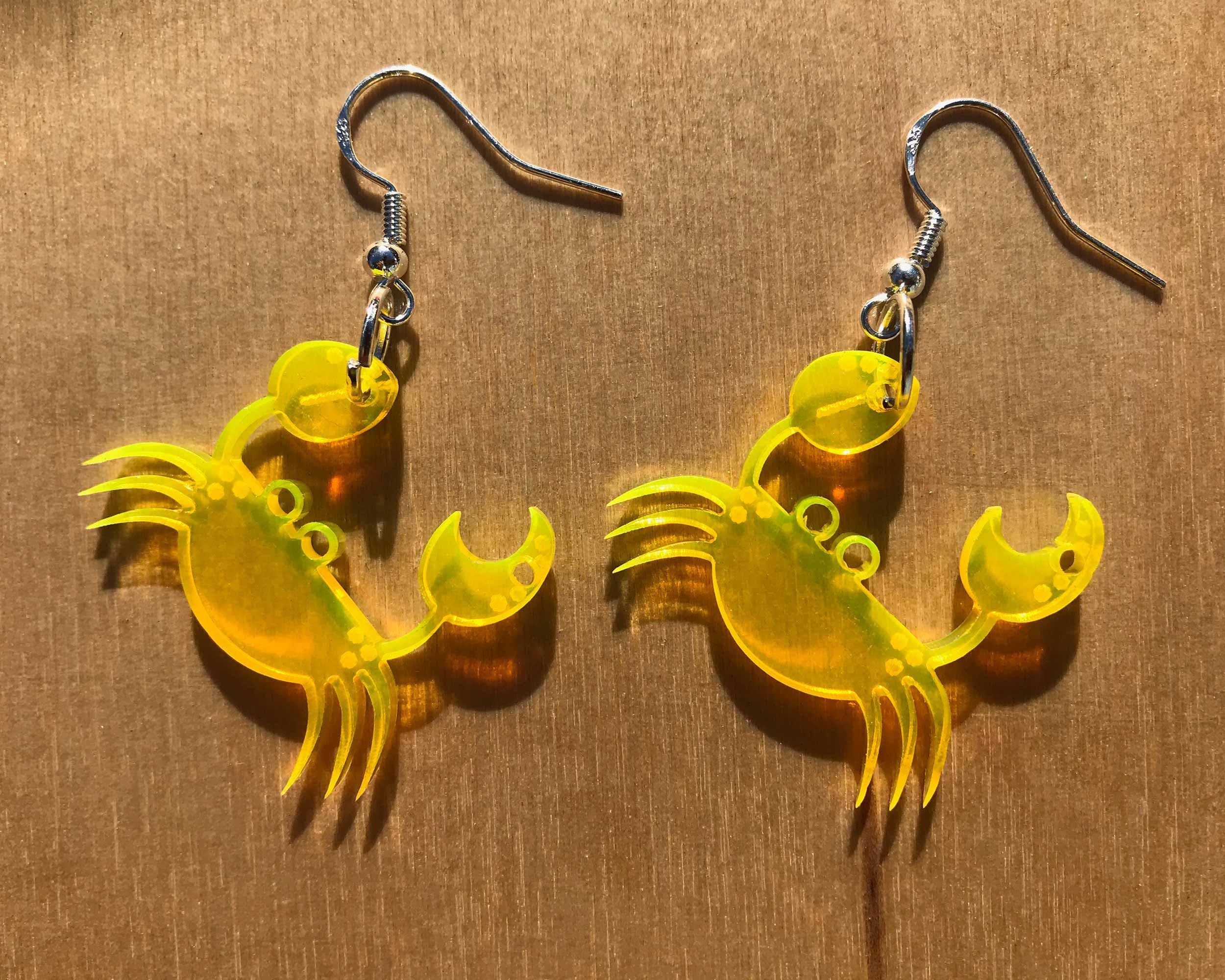 Crab Earrings Fluorescent Colored Acrylic UV Reactive Etsy.de