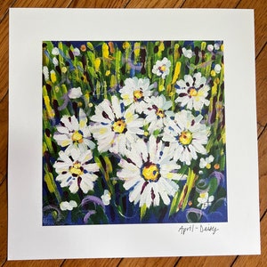 Mini April Blue Daisy