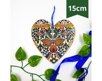 William Morris Strawberries Thief Hanging Heart, 15cm Wooden Hanging Heart With Moth And Birds, Floral Leaves Hanging Heart Gift Gold Edges