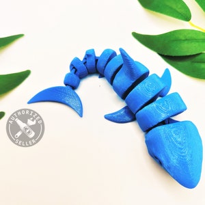 Shark 3D Printed Fidget Toy - Desk - Desk Pet -  Perfect gif for Shark lover - Articulated Shark Figurine