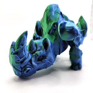Przegubowy nosorożec | Nosorożec drukowany w 3D | Elastyczny | Niestandardowa zabawka Fidget, Zwierzak biurkowy, Unikalna zabawka - Fidget Toy | nosorożec w zbroi