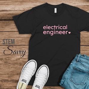 Elektroingenjör Bella Canvas Soft Unisex Tee Kvinnor i STEM - Kvinnlig ingenjörsgåva - Jag ser ut som en ingenjör - Söt ingenjörsstolthet
