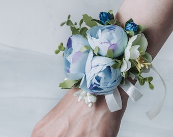 Wedding Peony Wrist Corsage, Dusty Blue Corsage, Corsage for Bridesmaids, Corsage Bracelet, Prom Corsage, Light Blue Wedding, Mother Corsage