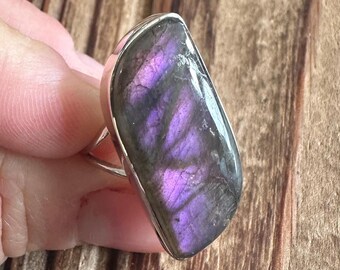 Labradorite Sterling Silver Ring, Size 7.5, Purple Flash Gem, Natural Gemstone Jewelry