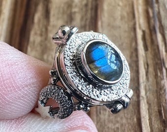 Labradorite Poison Box Ring, Sz 8.25, Crescent Moon & Star Design, Handmade Artisan Piece, Natural Gemstone Jewelry