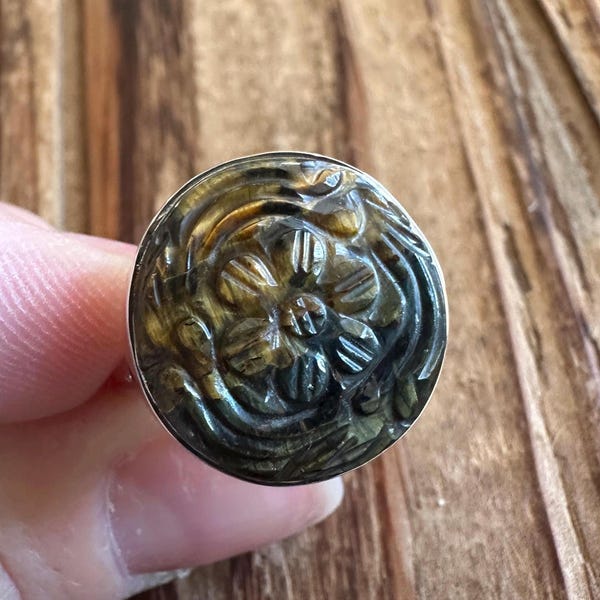 Carved Blue Tigers Eye Sterling Silver Ring, Size. 9, Hand Carving Floral Flower Design, Natural Gemstone Jewelry, Handmade Artisan Piece