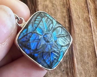Carved Labradorite Sterling Silver Pendant, Hand Carved Floral Design, Teal Blue Flash Gem, Natural Gemstone Jewelry