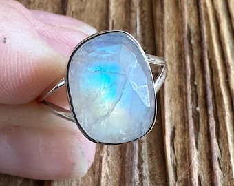 Faceted Rainbow Moonstone Sterling Silver Ring, Size 9, Blue Orange Yellow Flash Gem, Natural Stone Jewelry