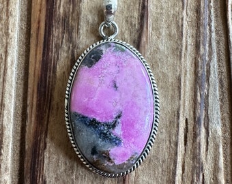 Cobalt Calcite Sterling Silver Pendant, Cobalto Pink Gem, Oval Gemstone, Natural Stone Jewelry
