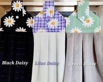 Daisy Flowers Hanging Hand Towel, Hanging Kitchen Towel, Loop Hand Towel for Oven door, Kitchen, Laundry, Bathroom, Caravan, Boat, BBQ Area.