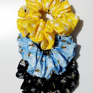 Sparkling Bee Scrunchie, XXL of Klein formaat. Bee scrunchies collectie, glitterbij, hommel, scrunchie voor tieners, XXL Scrunchies Australië afbeelding 8