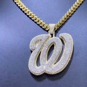 Personalice el colgante de letra "W" inicial para hombres / Elija su letra / Colgante con nombre personalizado / Regalo de cumpleaños / Colgante chapado en oro amarillo de 14K