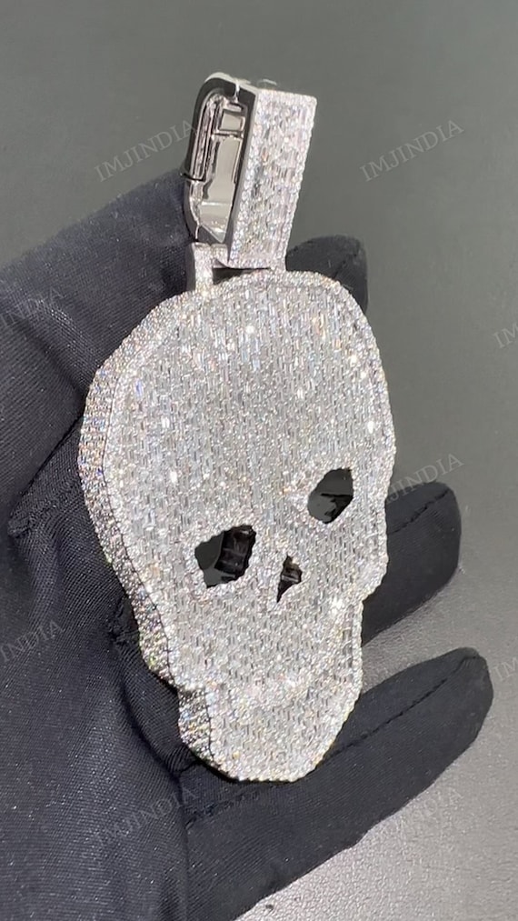 HIP HOP Rapper Anhänger - Großer Gekrönter Totenkopf Aus 14k Vergoldet Mit Labor-Diamanten (CZ)