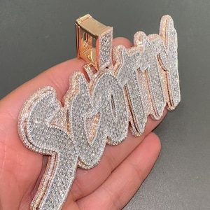 Pingente de hip hop com nome de baguette gelado, pingente de nome/número/logotipo personalizado, pingente de moissanite vvs1 d baguette, pingente de dois tons gelado