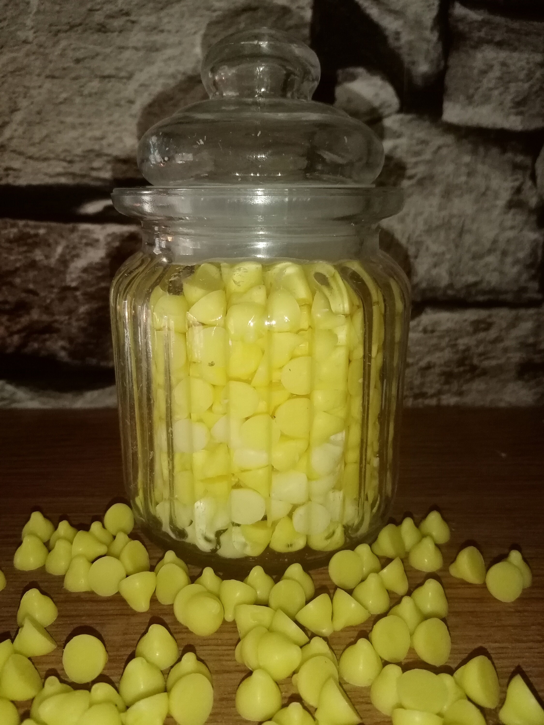 Jar of 850 Soy Wax Chips in various scents Etsy