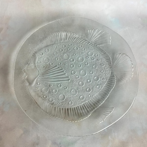 Vintage Kosta Boda Flounder Fish Plate by Göran Wärff - Swedish Glassware, 27cm Textured Glass Fish Platter