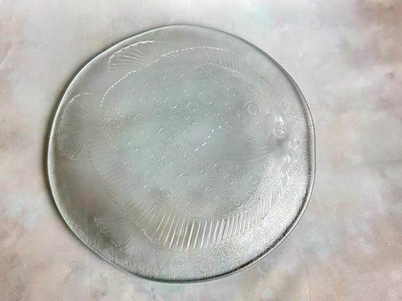 Vintage Kosta Boda Flounder Fish Plate by Göran Wärff - Swedish