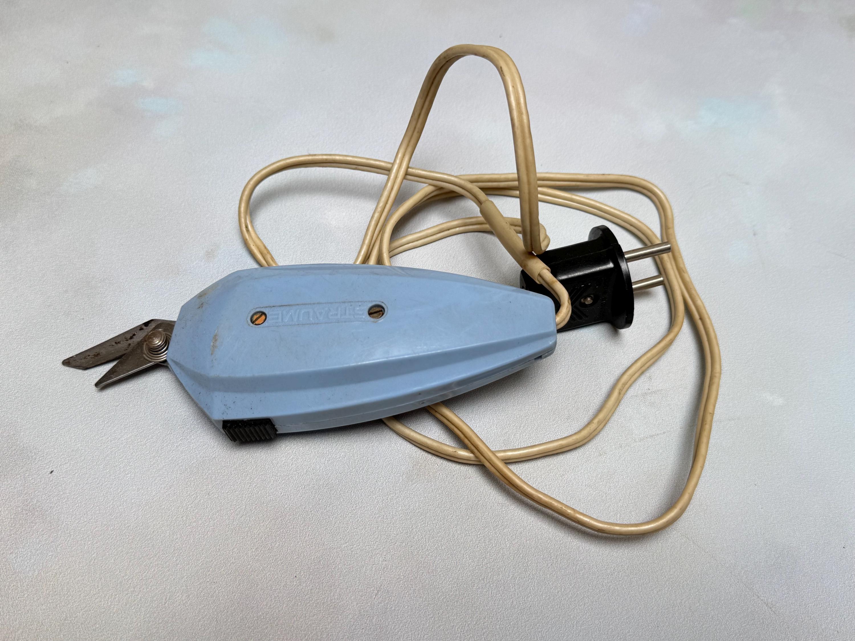 Vintage Soviet Electric Scissors "Straume" - 220V, 15W - Sewing or Craft Tool from USSR (Untested)