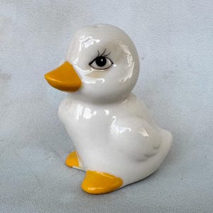 Salero o pimentero de cerámica vintage con forma de pato: bonito salero con forma de patito, utensilio de cocina retro coleccionable