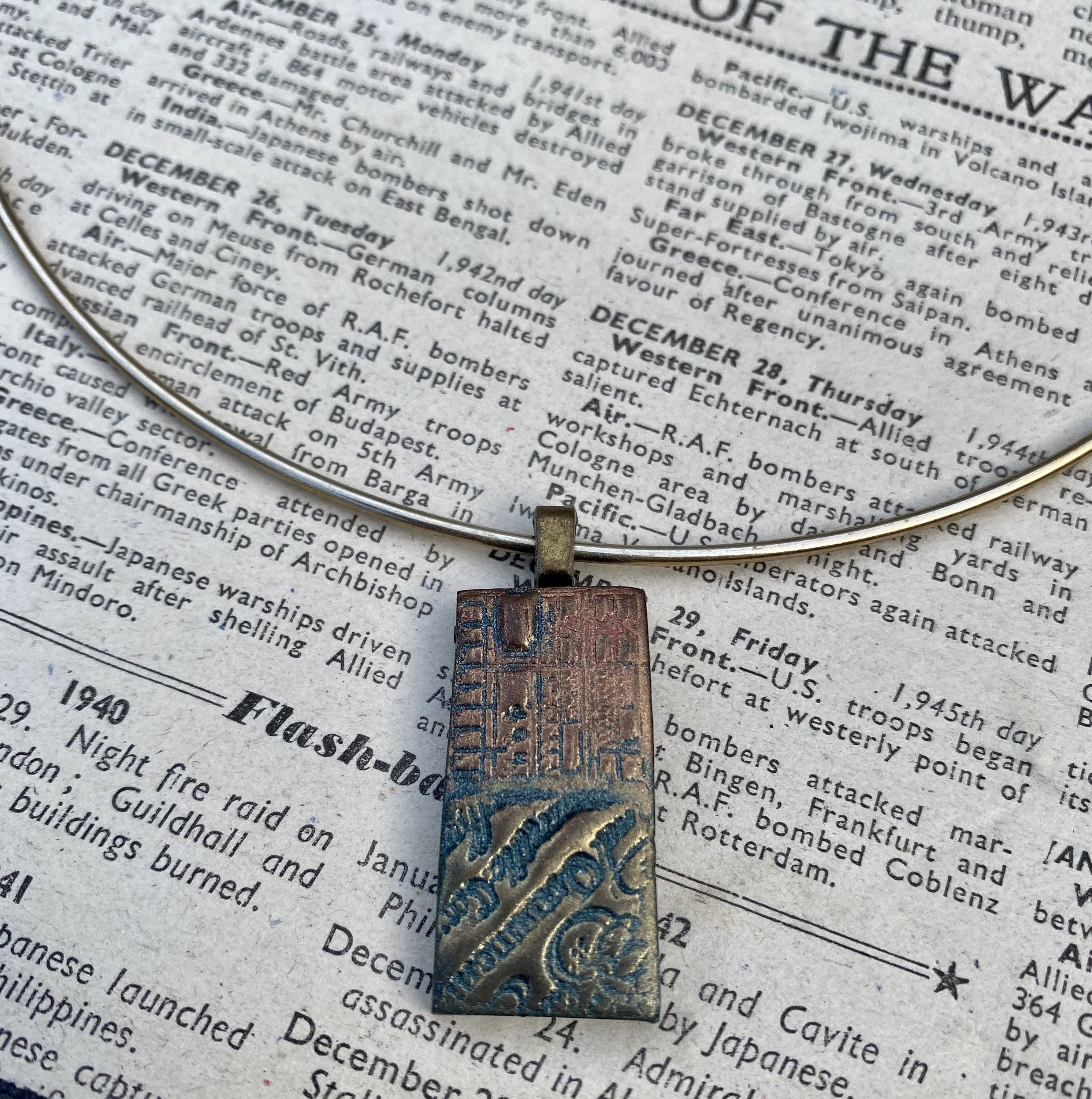 Polymer tile pendant