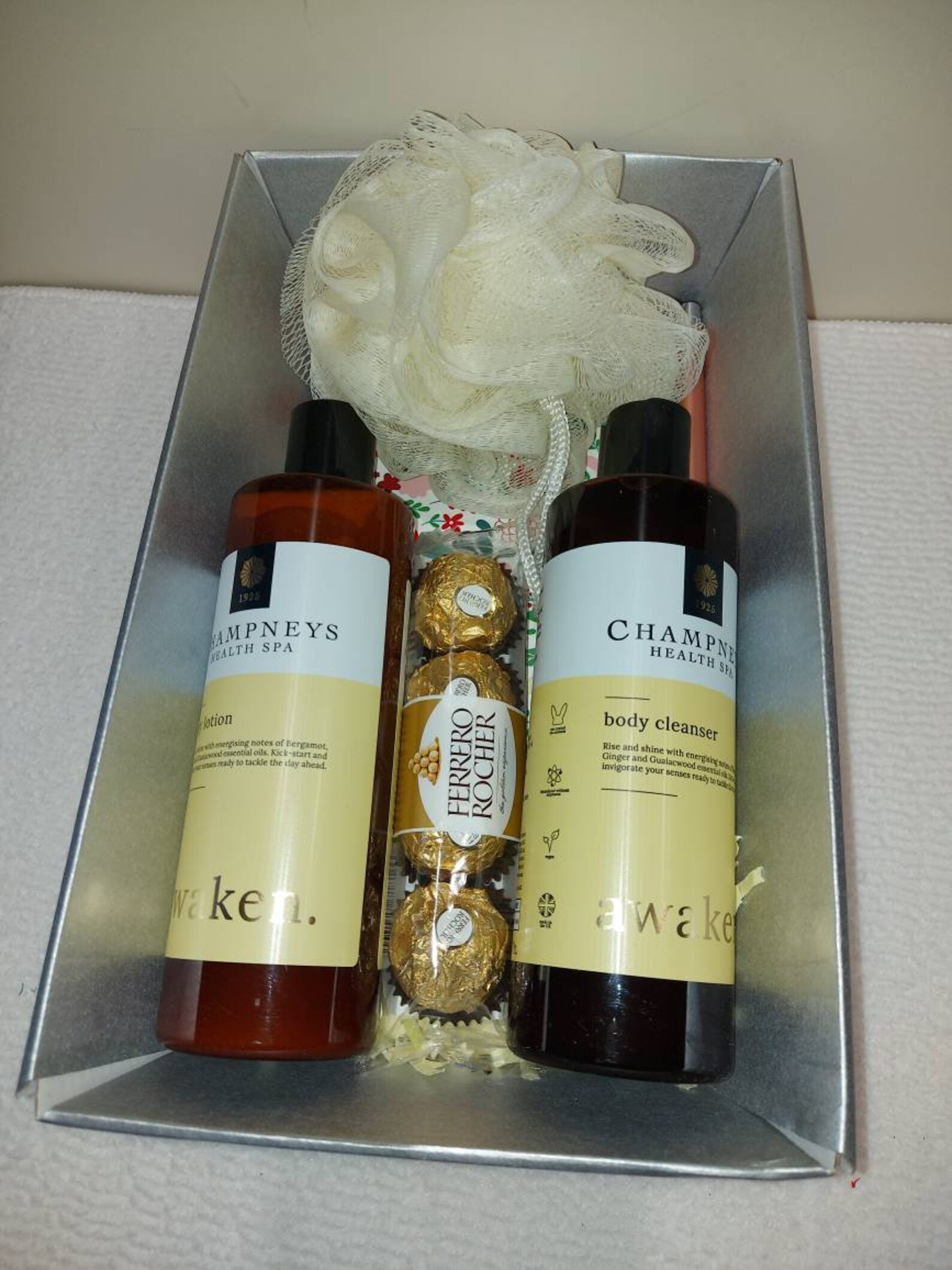 Champneys Health Spa Awake Relaxing Gift Box Set Mothers Day Etsy