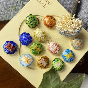 Contas vintage de cloisonné prateado 'chinês antigo' 18 mm x 18 mm (2 peças) - podem ser brincos, cor rica