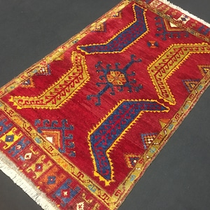 small rugs,small oushak rug,small vintage rug,small rustic rug,small authentic rug,small antique rug,antique persian rug,bathroom rugs,rugs
