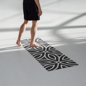 Abundance Yoga Mat
