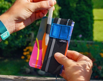 Minimalist Field Notes Cover - Bookmark, Pen Holder and Elastic Cord Closure - Slim Design