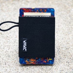 Minimalist Wallet - Compact Elastic Wallet That Holds Cards and Cash ...