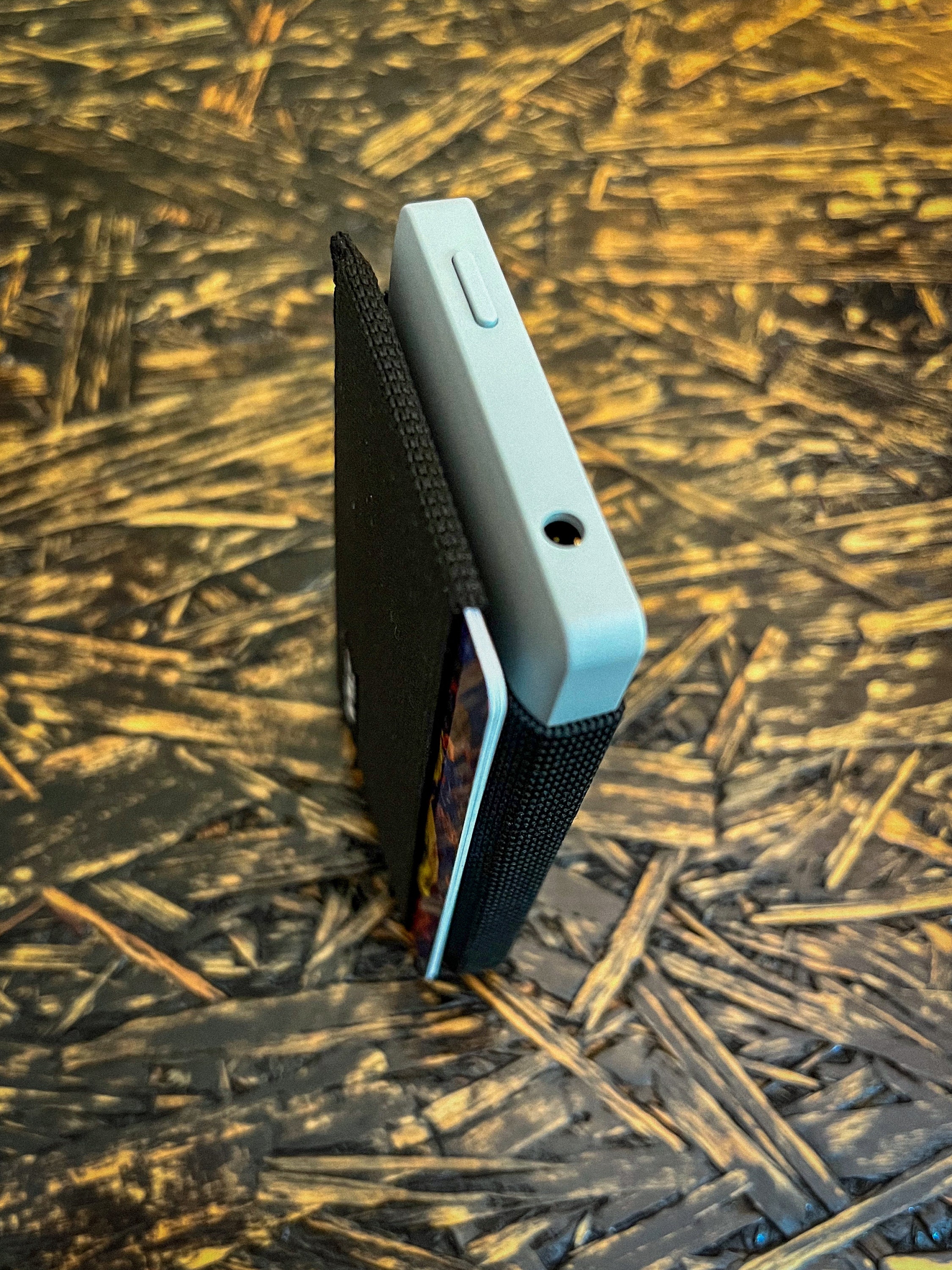 phone case 15 pro max Peel - Magnetic iPhone 15 Pro Case