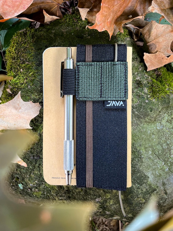 Minimalist Field Notes Cover With Elastic Wallet - Bookmark, Pen Holder, Elastic Band Closure and Wallet - Slim Design