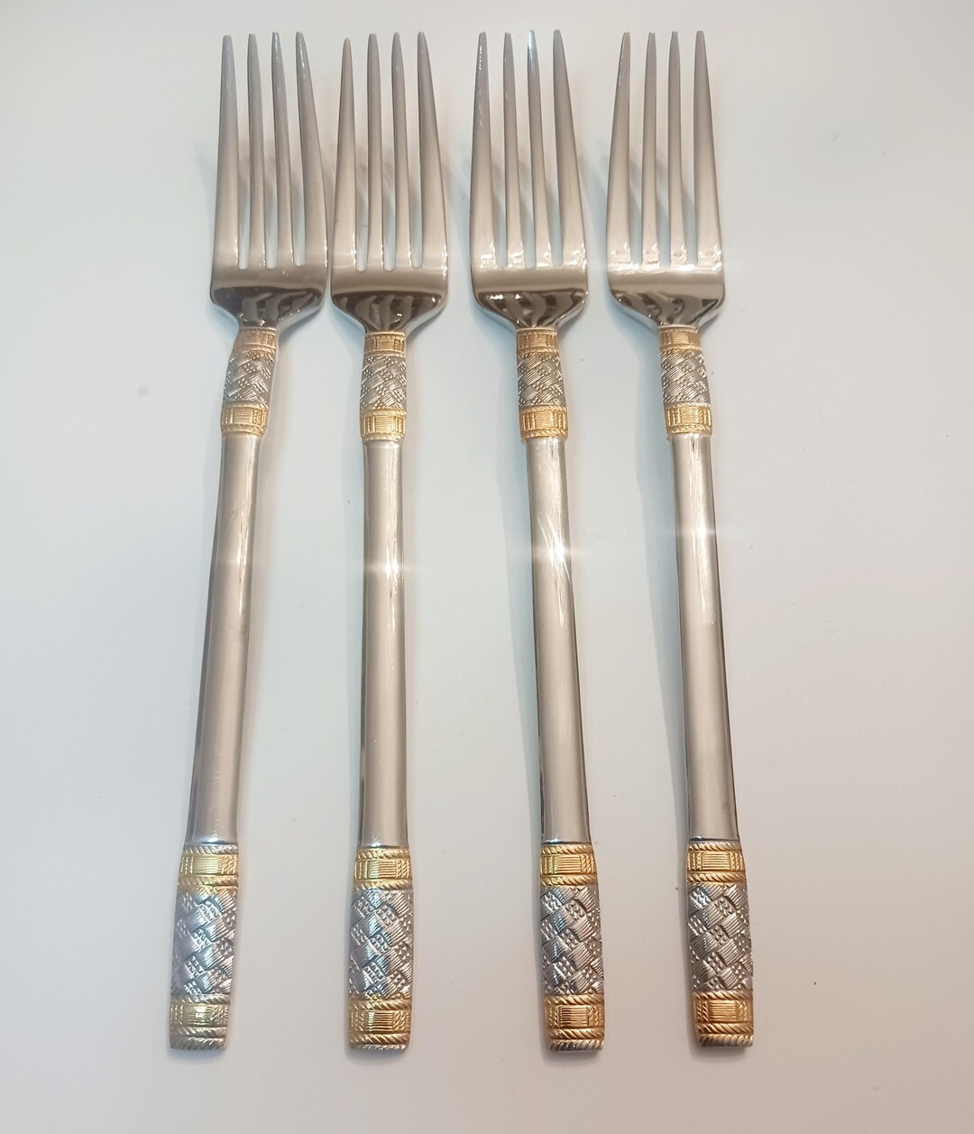 Wallace Golden Corsica Stainless 18/10 Flatware – Gold Accent China Pattern, CHOICE Piece