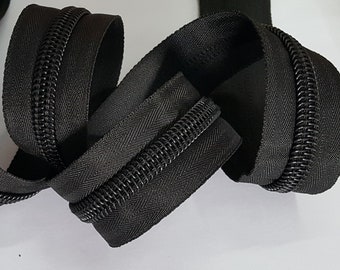 Endless zipper 10 mm spiral + silver zipper (nonlock) sold by the meter guide rail