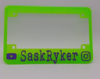 Individueller Nummernschildrahmen, personalisiert für Motorrad, Auto, Ryker, Spyder