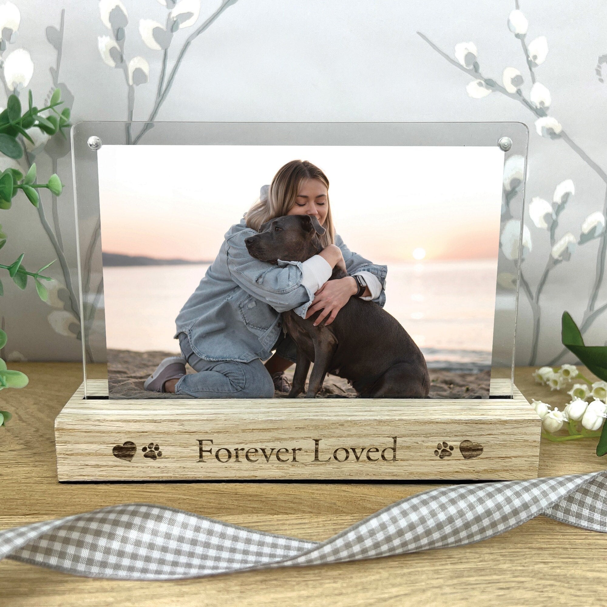 Scribble Acrylic Photo Block 4 x 6 Frame. Clear Free-Standing Desktop  Double Sided Magnetic Picture Display.