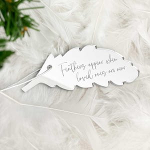 Mirrored Feather Memorial Christmas Decoration | Sentimental Gift | Bereavement Gift | Sympathy Gift | Christmas Memorial | Remembrance Gift