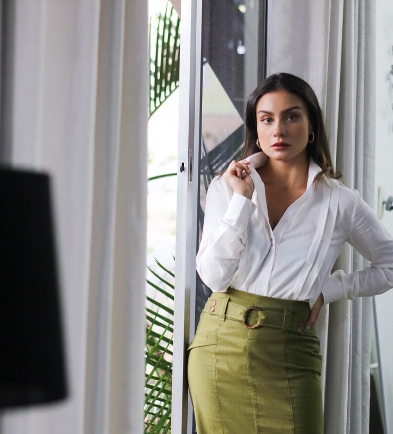 Long Sleeves Soft Blouse