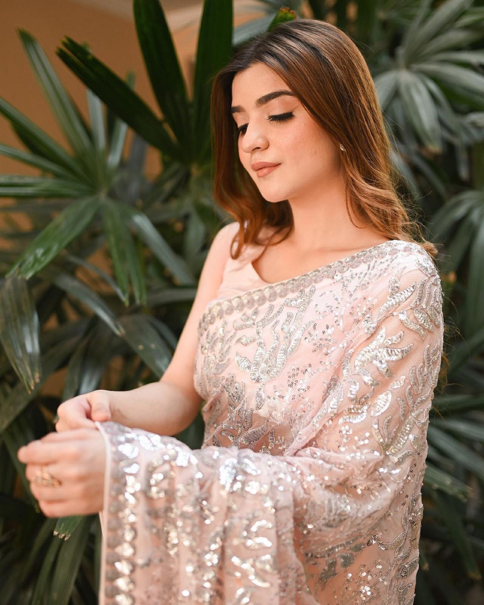 Saree designs shop 2019 pakistani