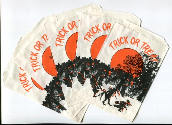 Vintage Halloween Treat Bags, Favor Bags- Spooky Graveyard | Trick or Treaters ~ Set of 5
